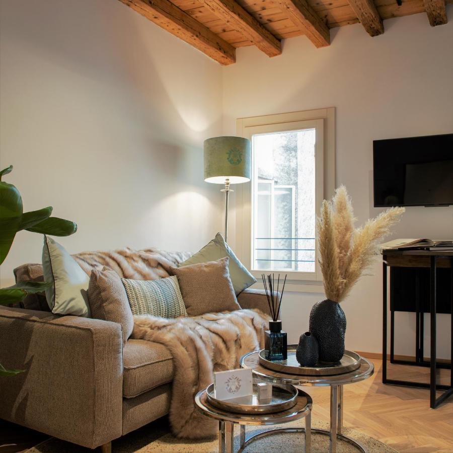 Elegance Room - Aparta & Suite - Automatized Apartment Bassano del Grappa Extérieur photo